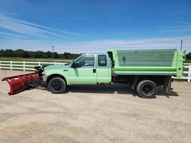 Image of Ford F-450 equipment image 1