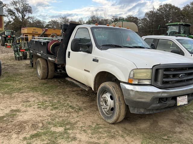 Image of Ford F-450 equipment image 1
