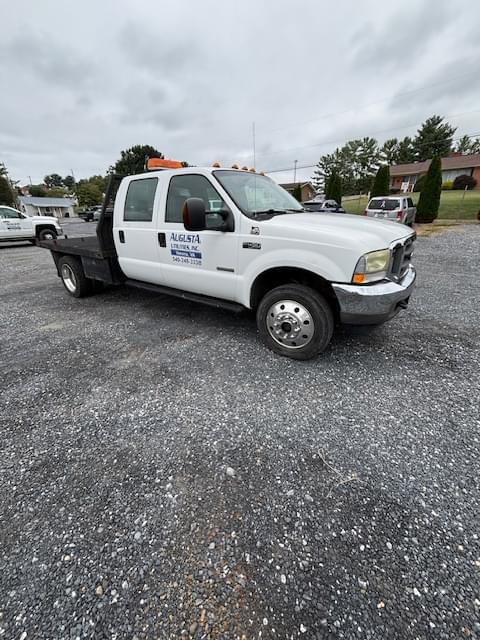 Image of Ford F-450 equipment image 2