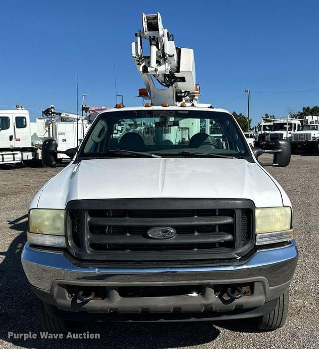 Image of Ford F-450 equipment image 1