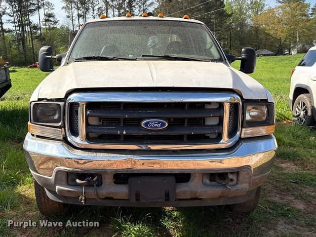 Image of Ford F-450 equipment image 1