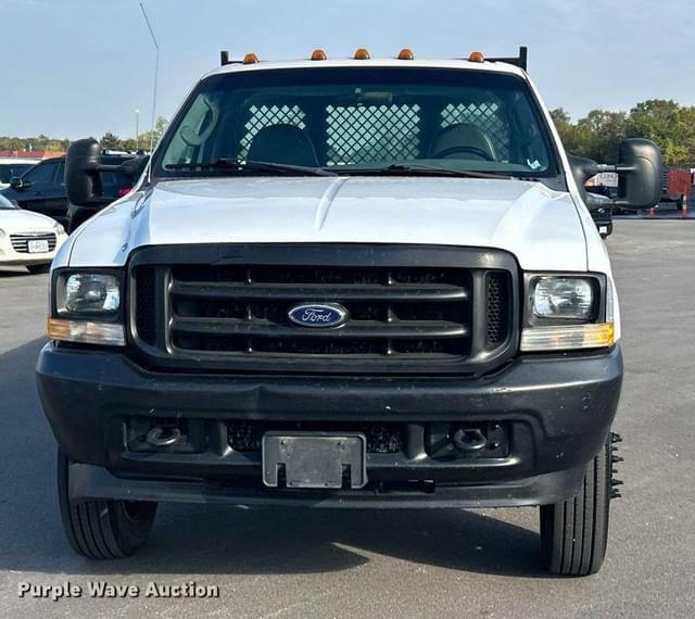 Image of Ford F-450 equipment image 1