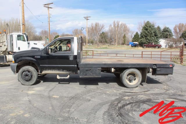 Image of Ford F-450 equipment image 1