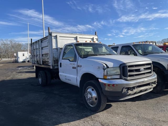 Image of Ford F-550 equipment image 1