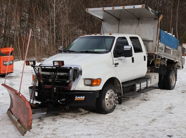 Image of Ford F-650 equipment image 1