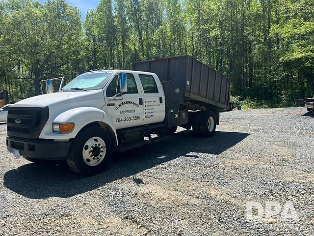 Image of Ford F-650 equipment image 1