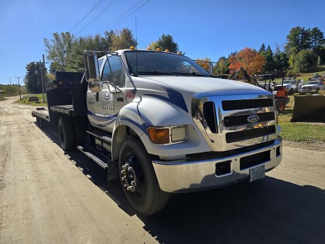 Image of Ford F-650 equipment image 2