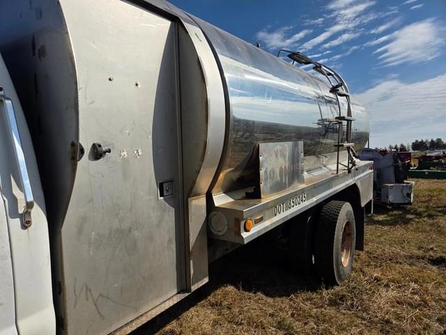 Image of Ford F-650 equipment image 1