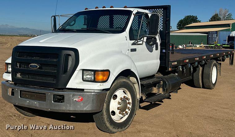 Image of Ford F-650 Primary image