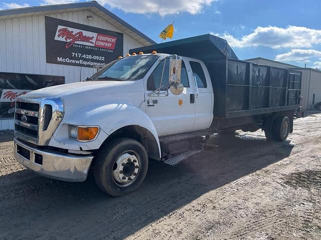 Image of Ford F-650 equipment image 1