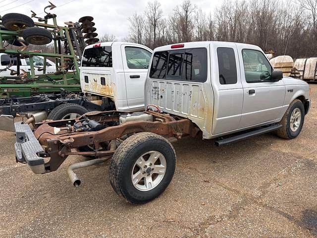 Image of Ford Ranger XLT equipment image 2