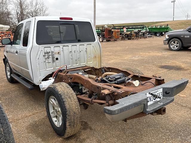 Image of Ford Ranger XLT equipment image 3