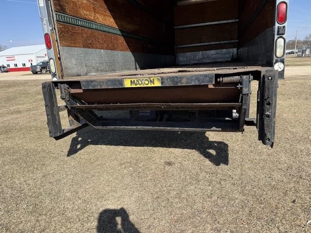 Image of Freightliner Business Class M2 equipment image 4