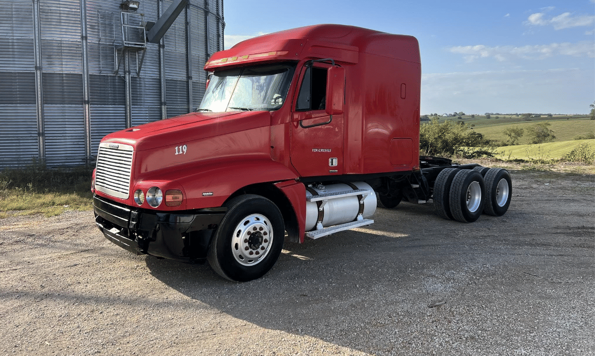 Main image Freightliner Century 120