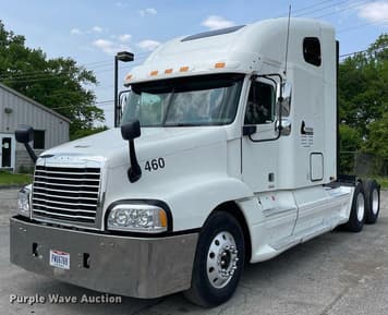 Main image Freightliner Century Class