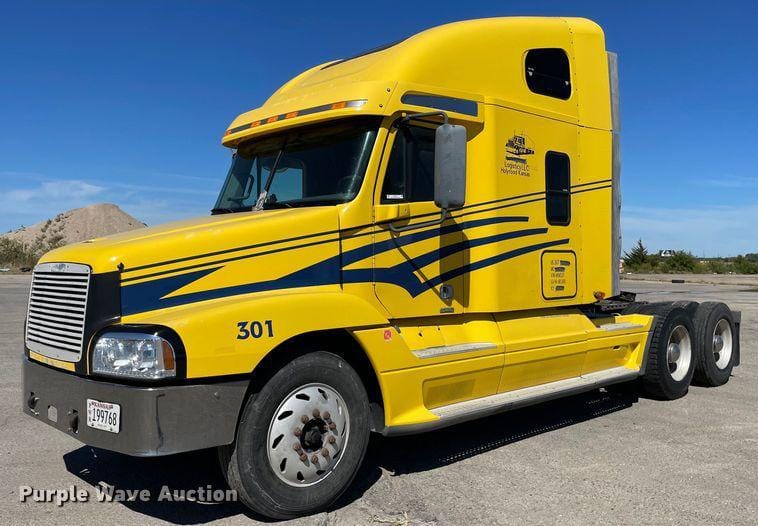 Main image Freightliner Century Class S/T