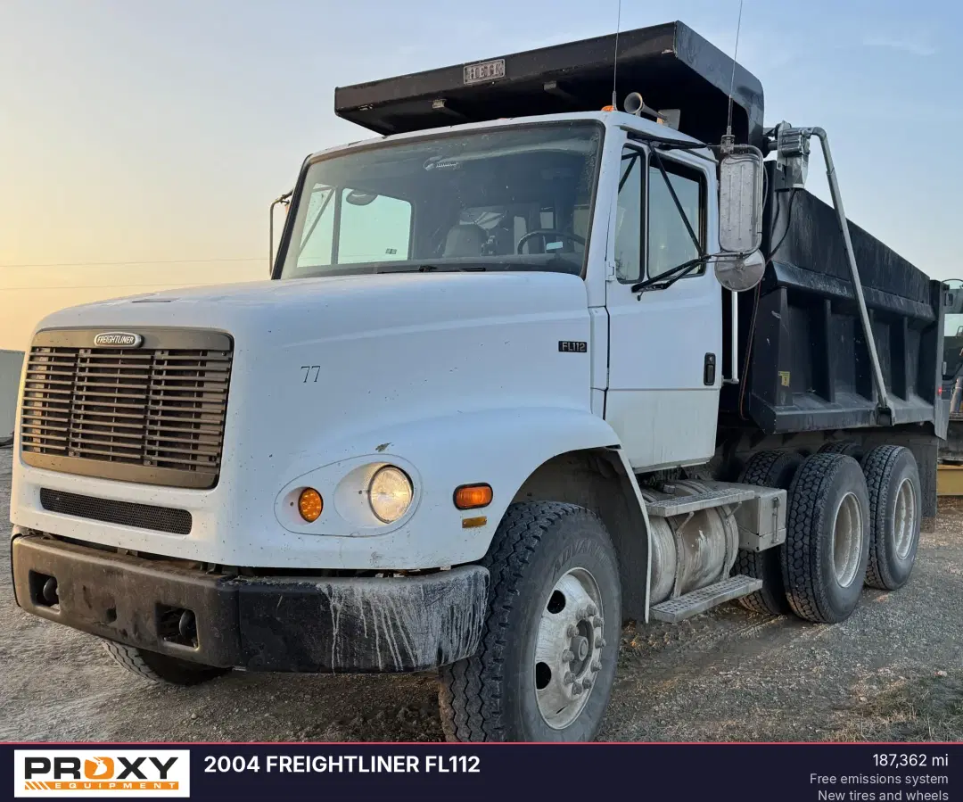 Image of Freightliner FL112 Primary image