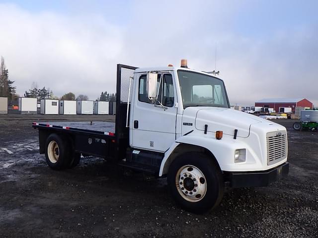 Image of Freightliner FL60 equipment image 1