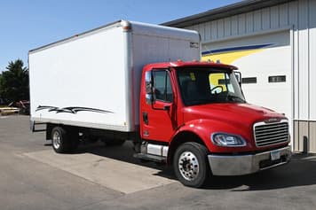 Main image Freightliner M2 106