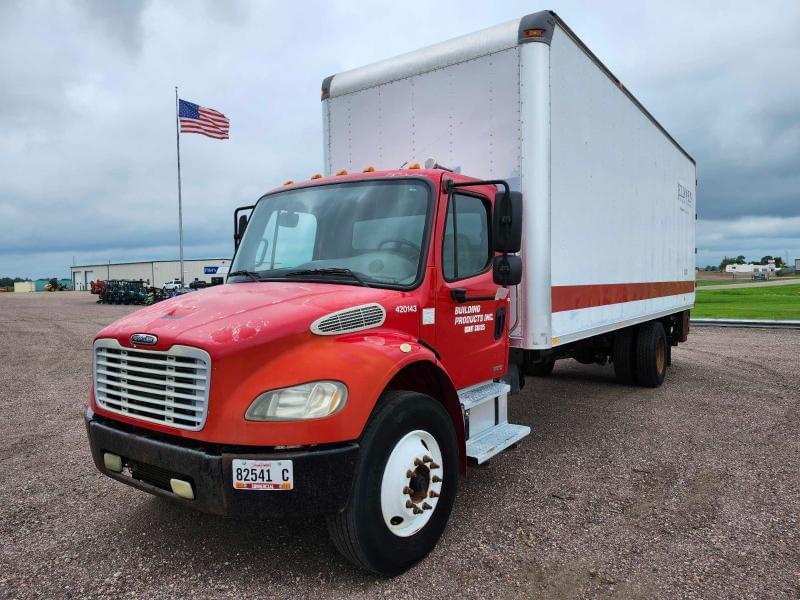 Image of Freightliner M2 Primary image