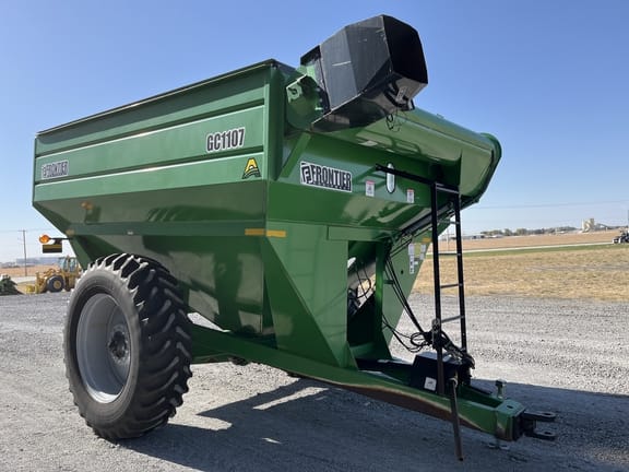 2004 Frontier GC1107 Equipment Image0