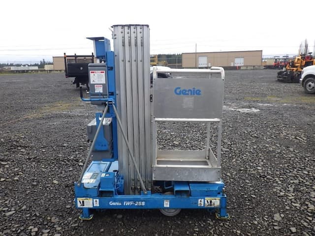 Image of Genie 1WP-25S equipment image 3