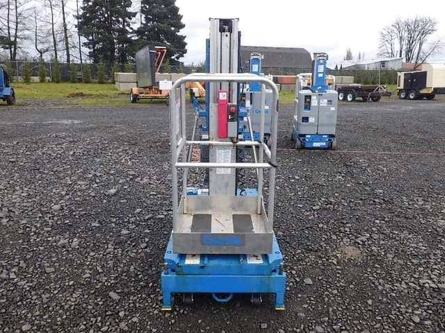 Image of Genie 1WP-25S equipment image 1