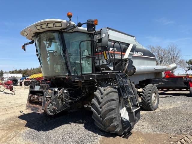 Image of Gleaner R75 equipment image 1