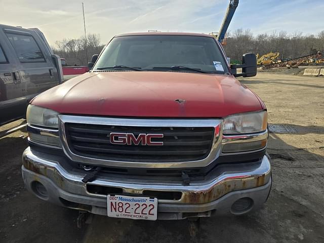 Image of GMC 2500 equipment image 1