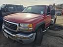 2004 GMC 2500 Image