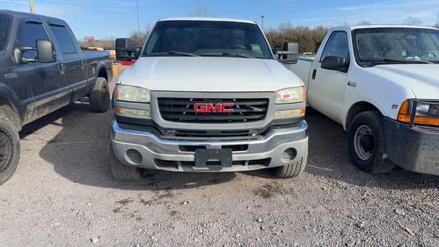 Image of GMC 2500 equipment image 1