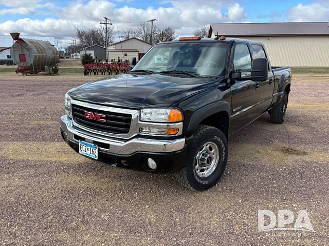 Image of GMC 2500 equipment image 1