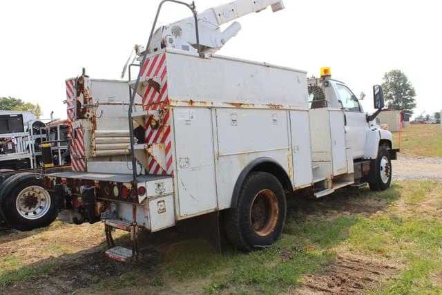 Image of GMC 8500 equipment image 2