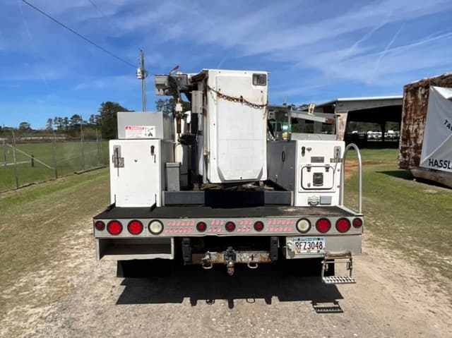 Image of GMC C4500 equipment image 3