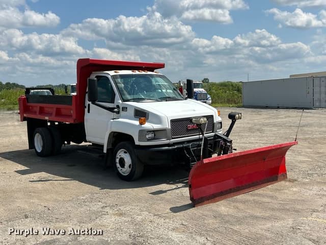Image of GMC C4500 equipment image 2