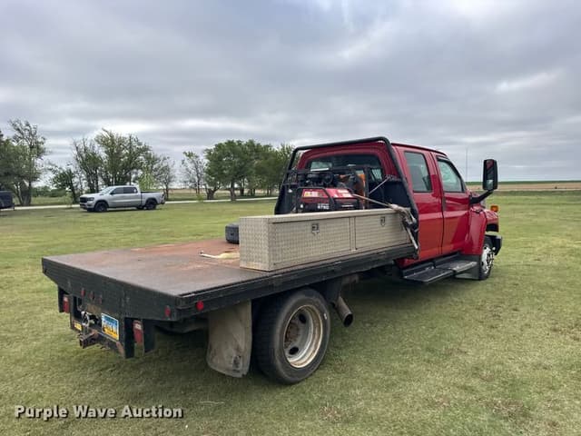 Image of GMC C4500 equipment image 4