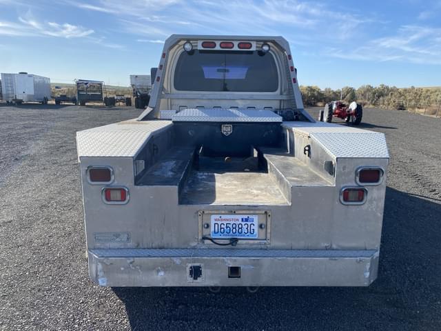 Image of GMC C4500 equipment image 3