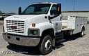 2004 GMC C6500 Image