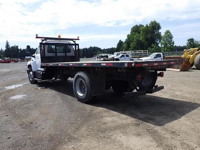 Image of GMC C7500 equipment image 4