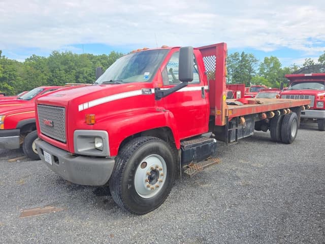 Image of GMC Topkick C7500 equipment image 3