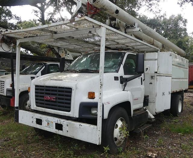 Image of GMC C7C042 equipment image 4