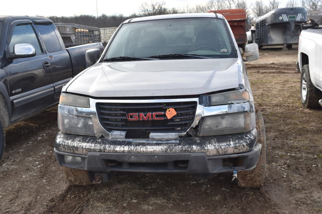 Image of GMC Canyon equipment image 1