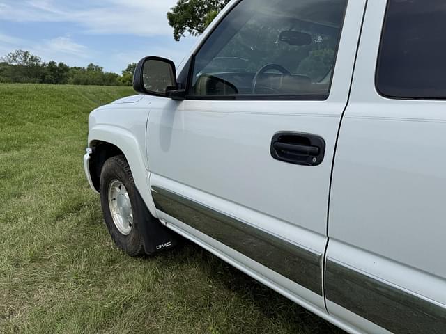 Image of GMC 1500 equipment image 4