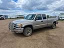 2004 GMC 2500HD Image