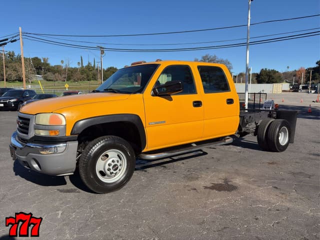 Image of GMC 3500 equipment image 1