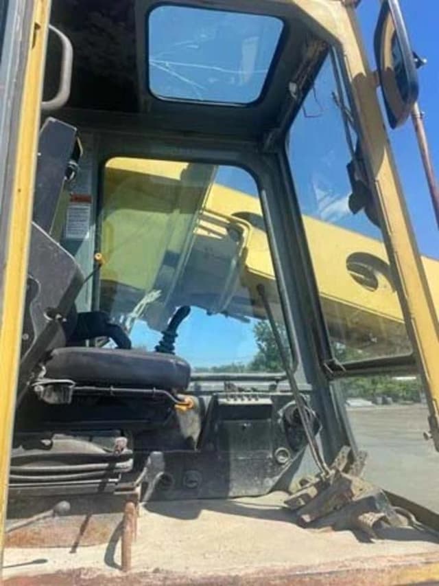 Image of Gradall XL5200 equipment image 3