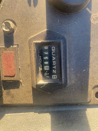 Image of Gravely 152Z equipment image 3