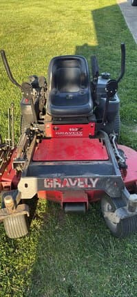 Image of Gravely 152Z equipment image 1