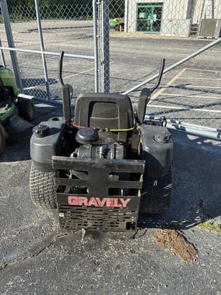 Image of Gravely 152Z equipment image 1