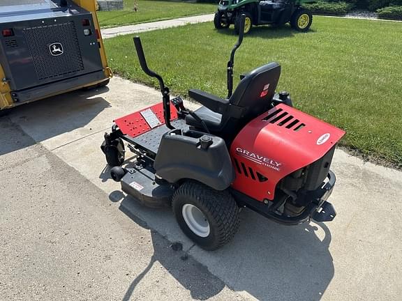 Gravely 2025 zt 2044